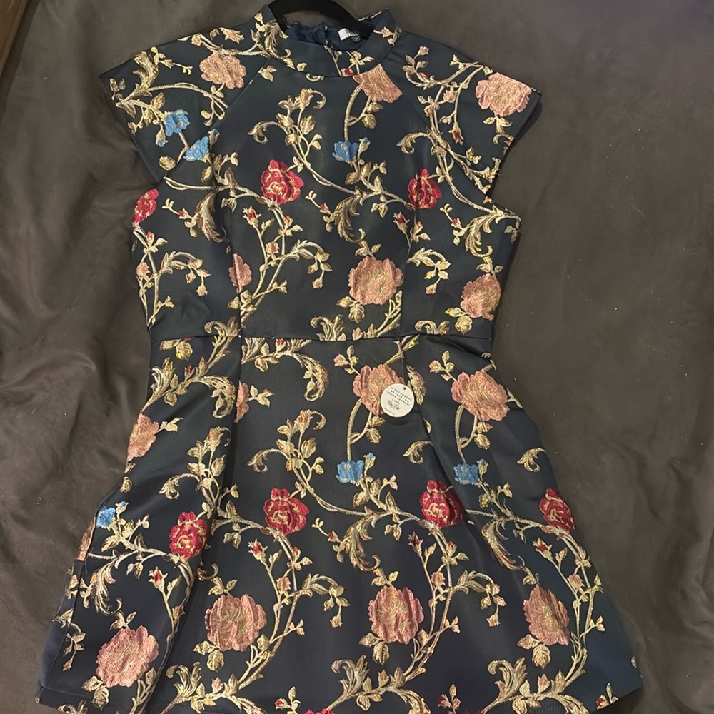 Chi Chi of London gorgeous embroidered party dress. Metallic embroidery